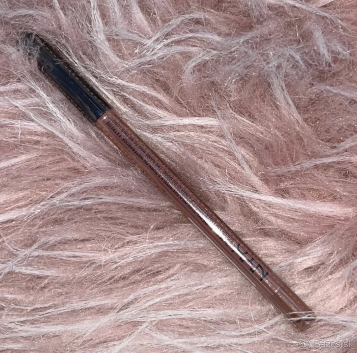 Slide On Ceruzka na pery