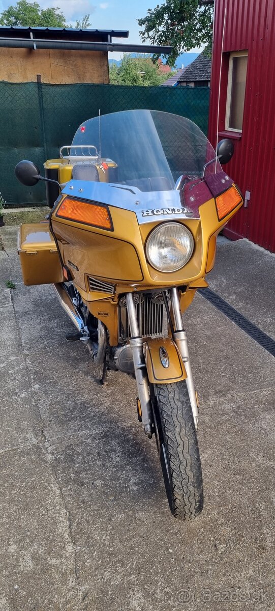 Honda Silver Wing GL 500, Gold Wing