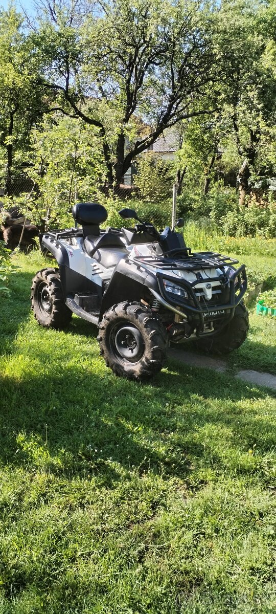 CF Moto X800
