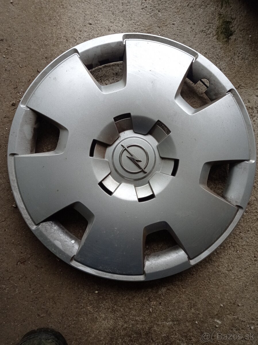 Puklice R16 opel