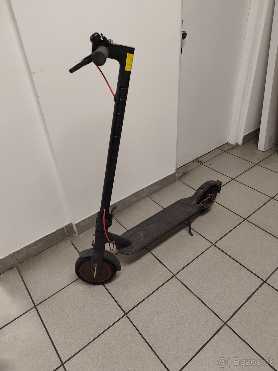 Xiaomi Mi Electric Scooter Pro 2
