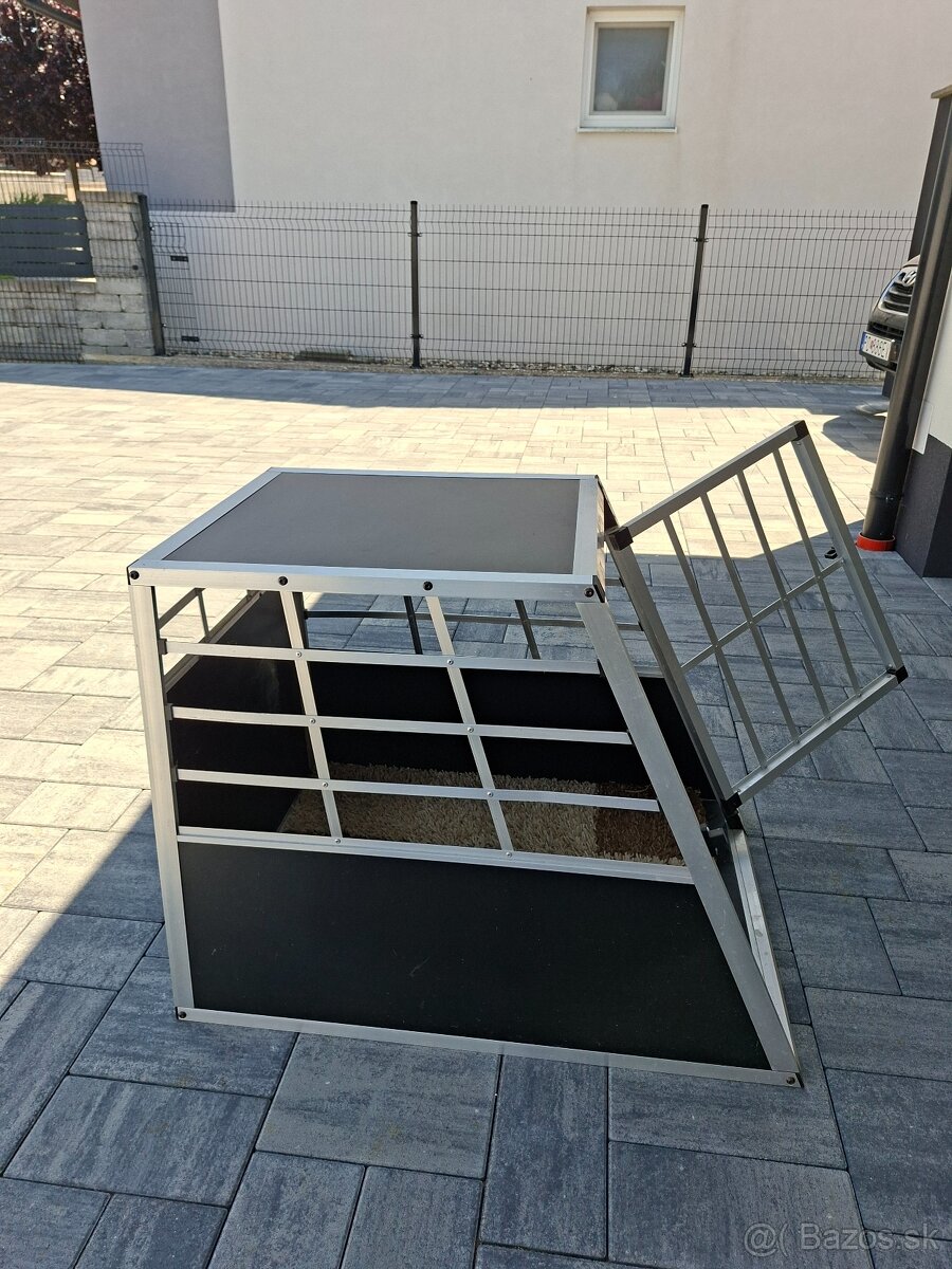 Prepravný box