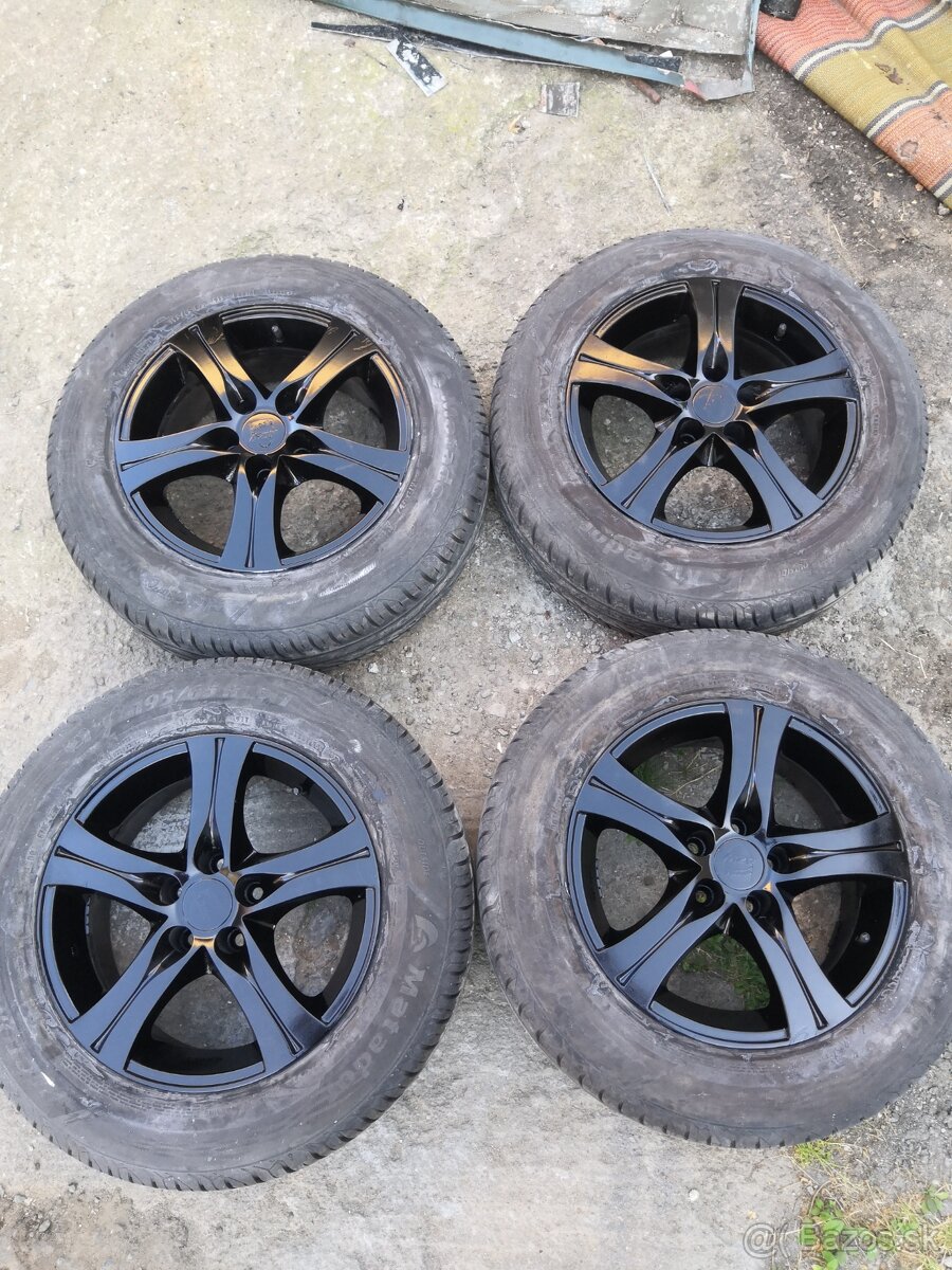 Predám kolesá 5x100 R15 s letnými pneumatikami