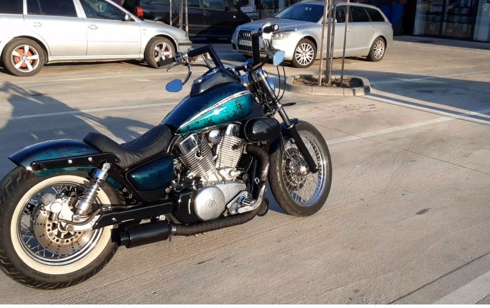 Predám KAWASAKI VN 1500 Vulcan custom