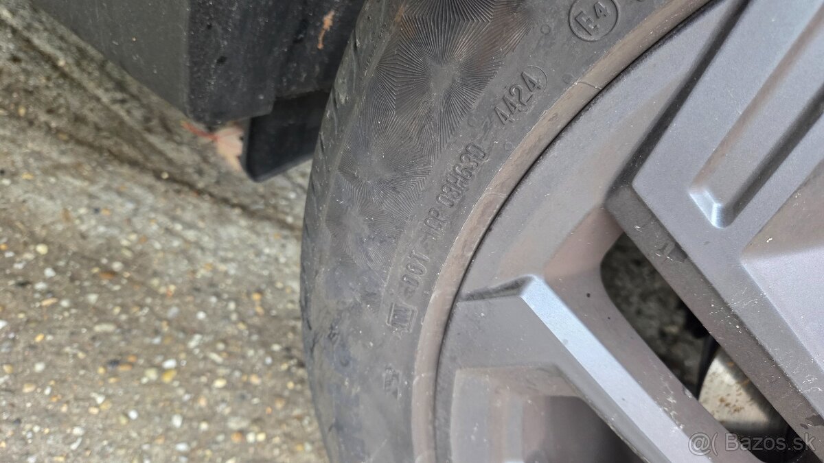 Predam pneumatiky Continental 235/50 R19