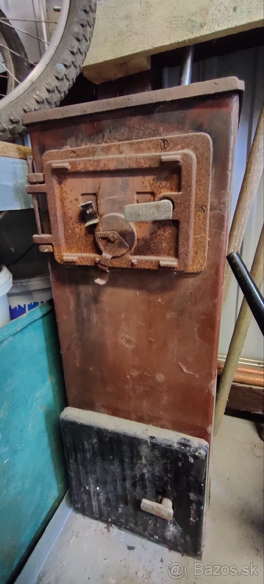 Predám staré kachle Peterka - dohoda