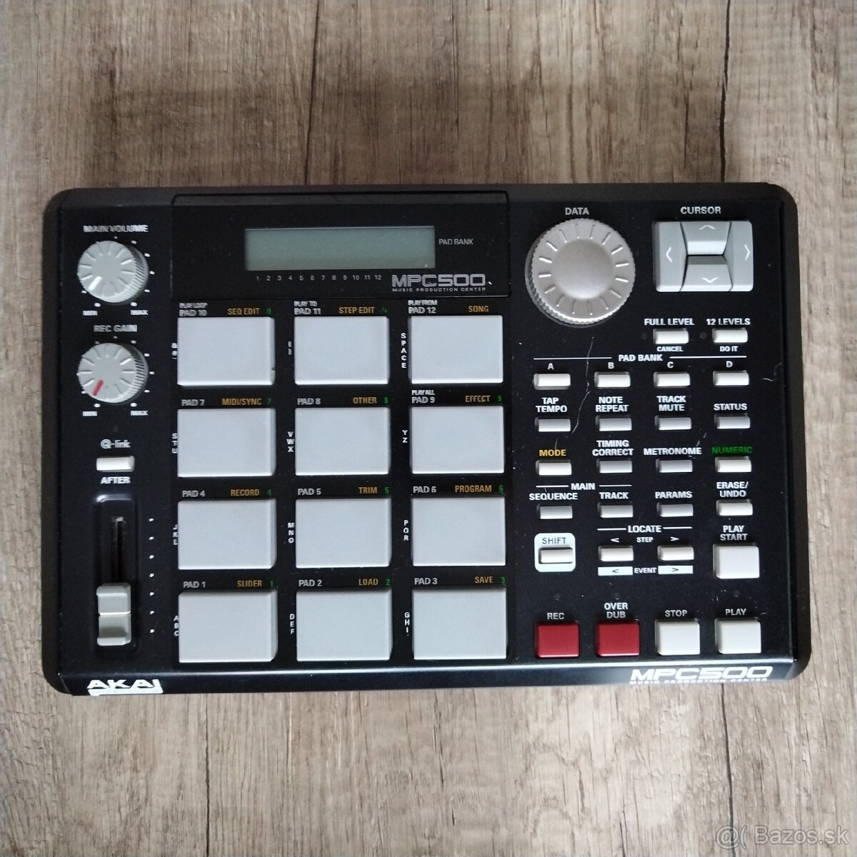 Akai MPC 500