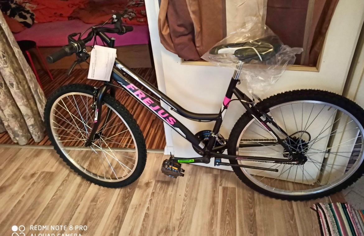 Dievčenský bicykel