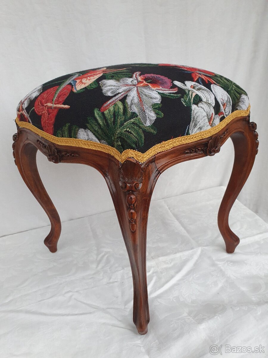 Taburetka 19storocie