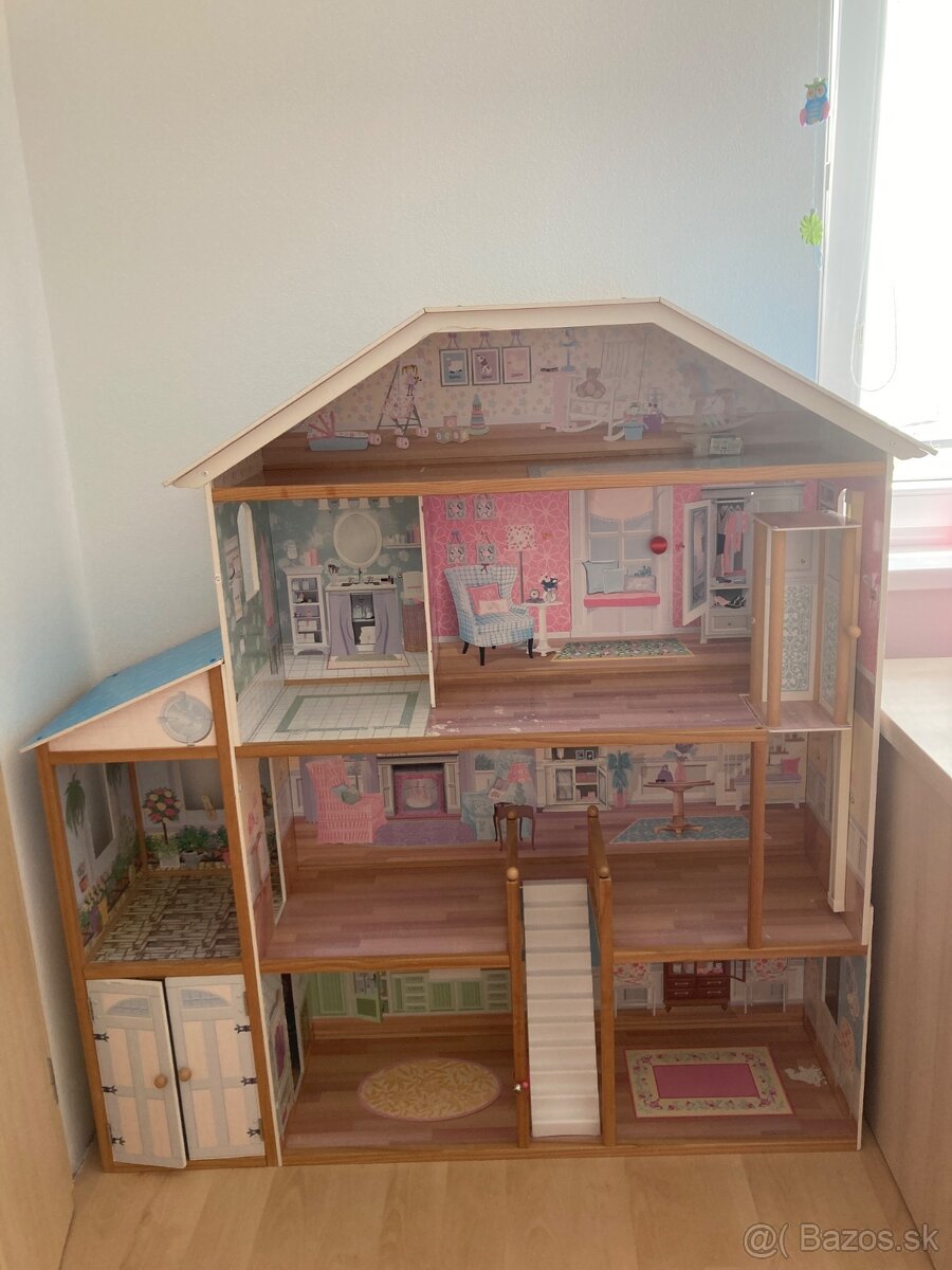 Dom pre Barbie s nábytkom