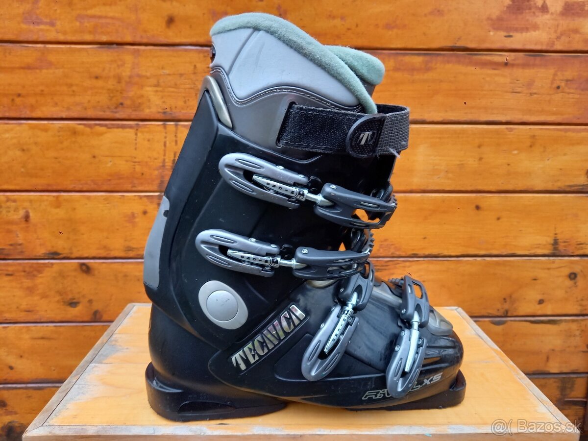 Predam lyziarky TECHNICA