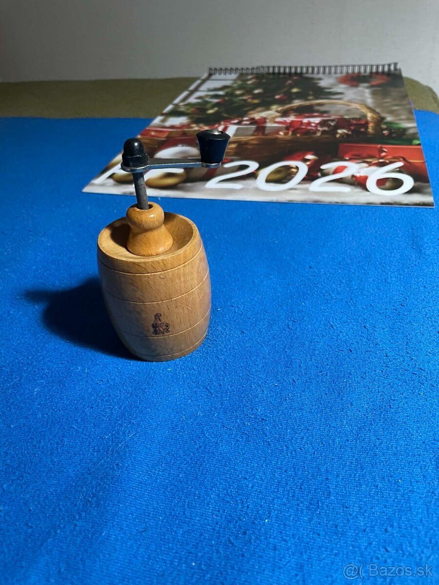 Mlynček na korenie.