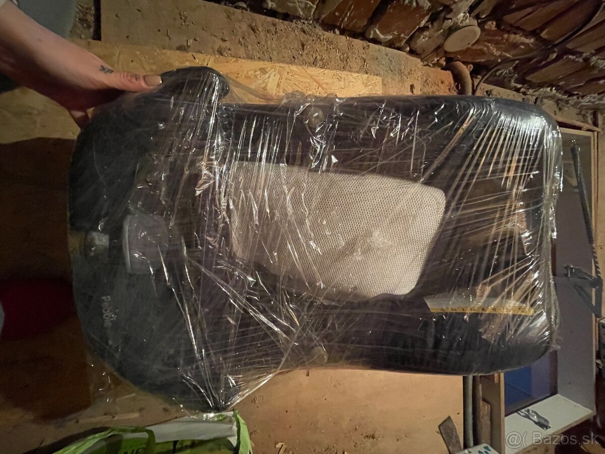 Maxi cosi pebble, Maxi cosi tobi