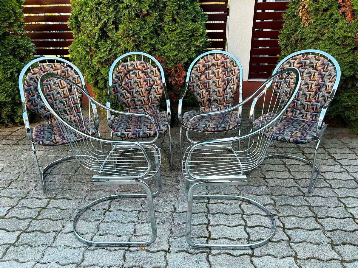 Chrómové stoličky Gastone Rinaldi