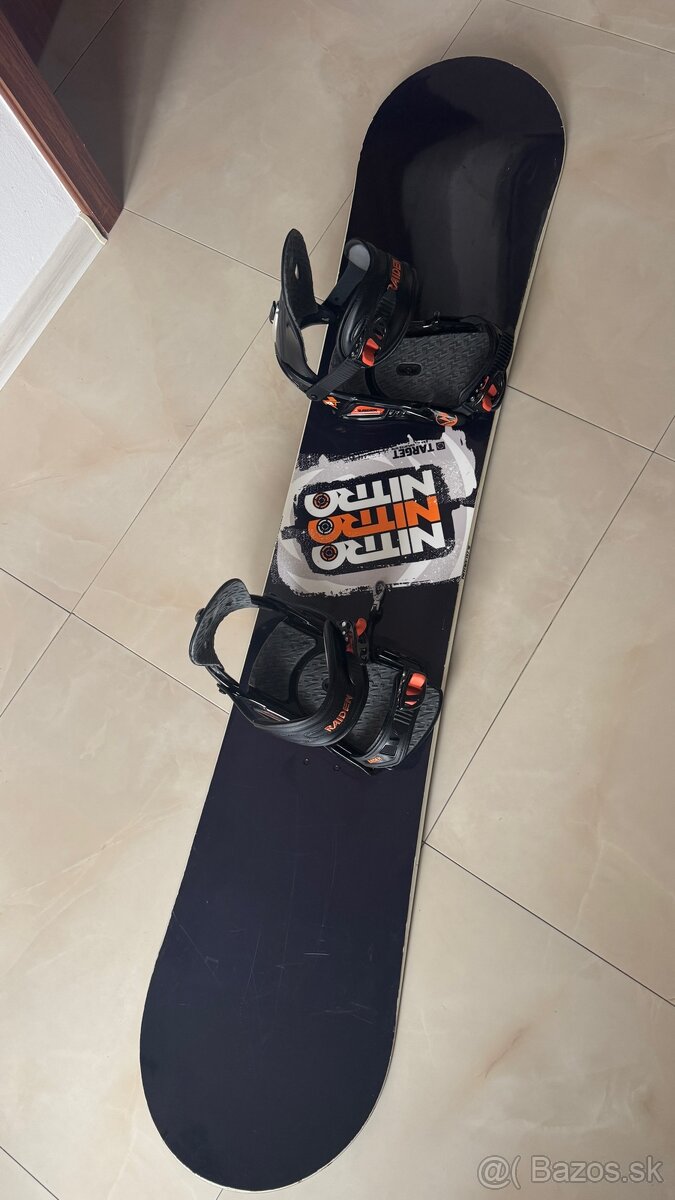 Snowboardový set Nitro Target + viazanie Raiden 157 cm