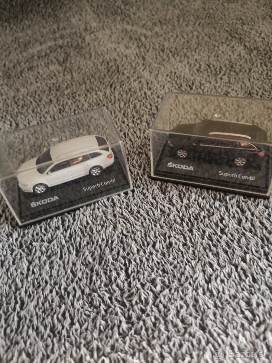 Zberateľské modely Škoda Superb Combi 1:43