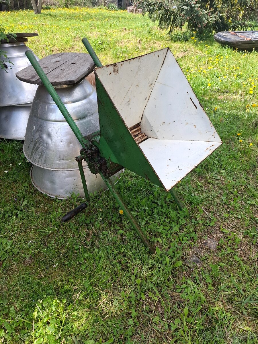 Predám mlynček na hrozno
