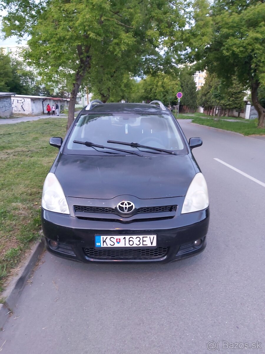 Toyota Corolla Verso 1,8 VVTI automat