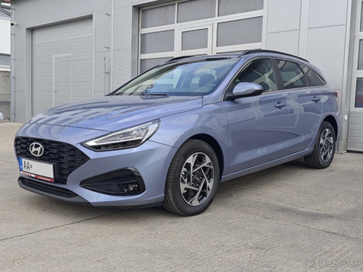 Ponuka prenájmu: Hyundai i30CW 1.5DPi, 6-stupňový manuál.