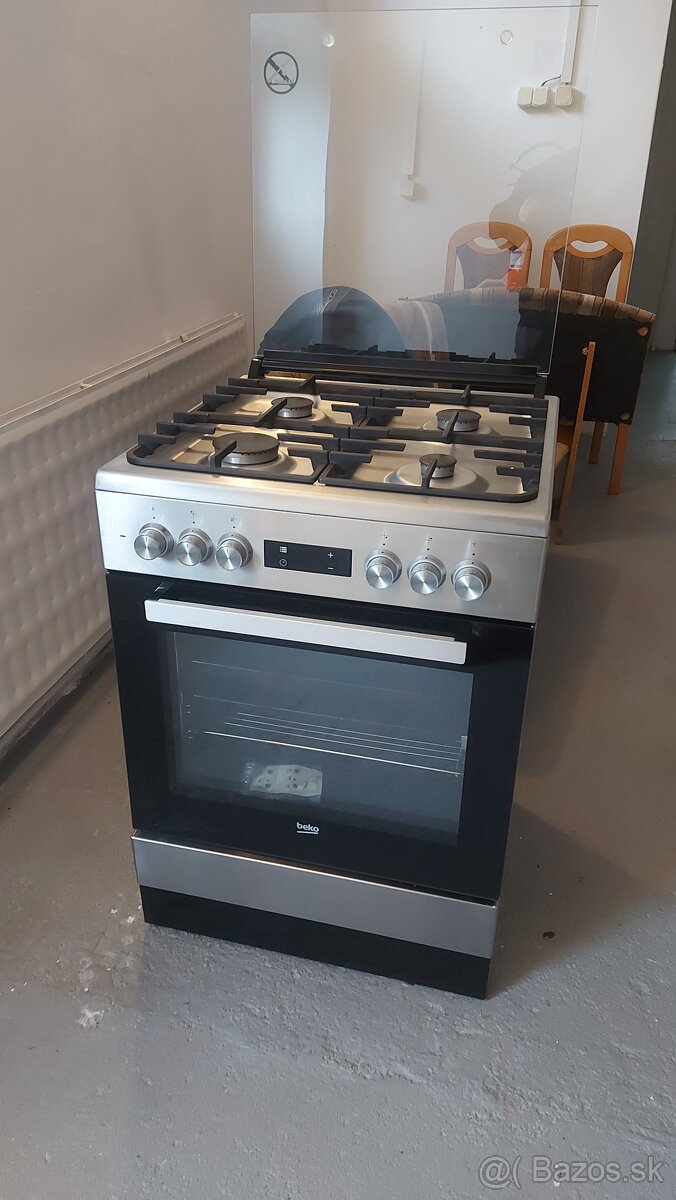 KOMBINOVANÝ SPORÁK BEKO + DIGESTOR MORA -NEREZ-60CM