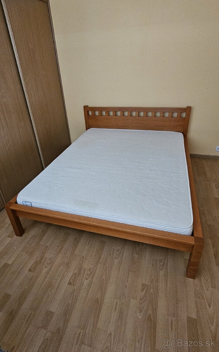 Predám posteľ