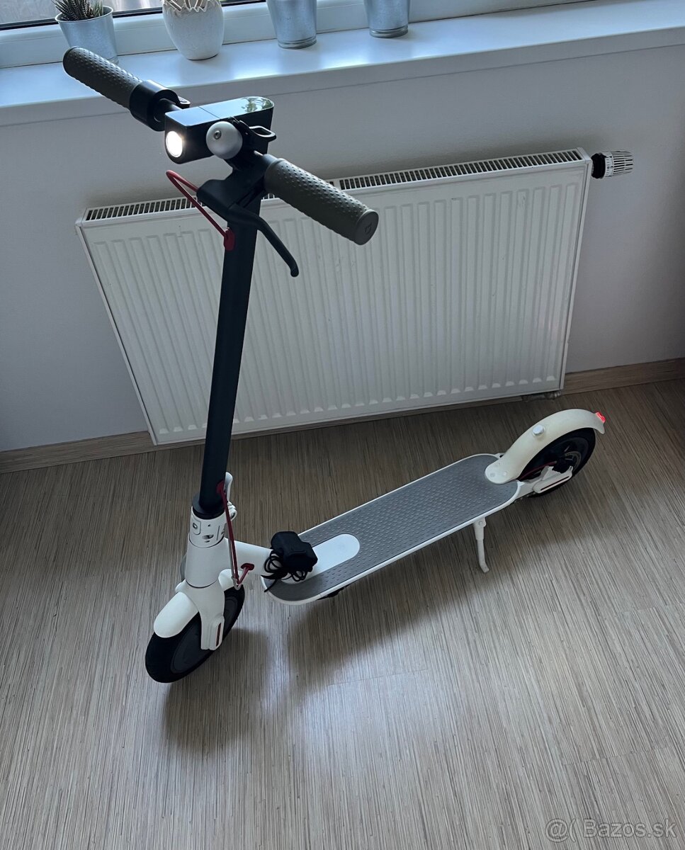 Elektrická kolobežka Xiaomi M365