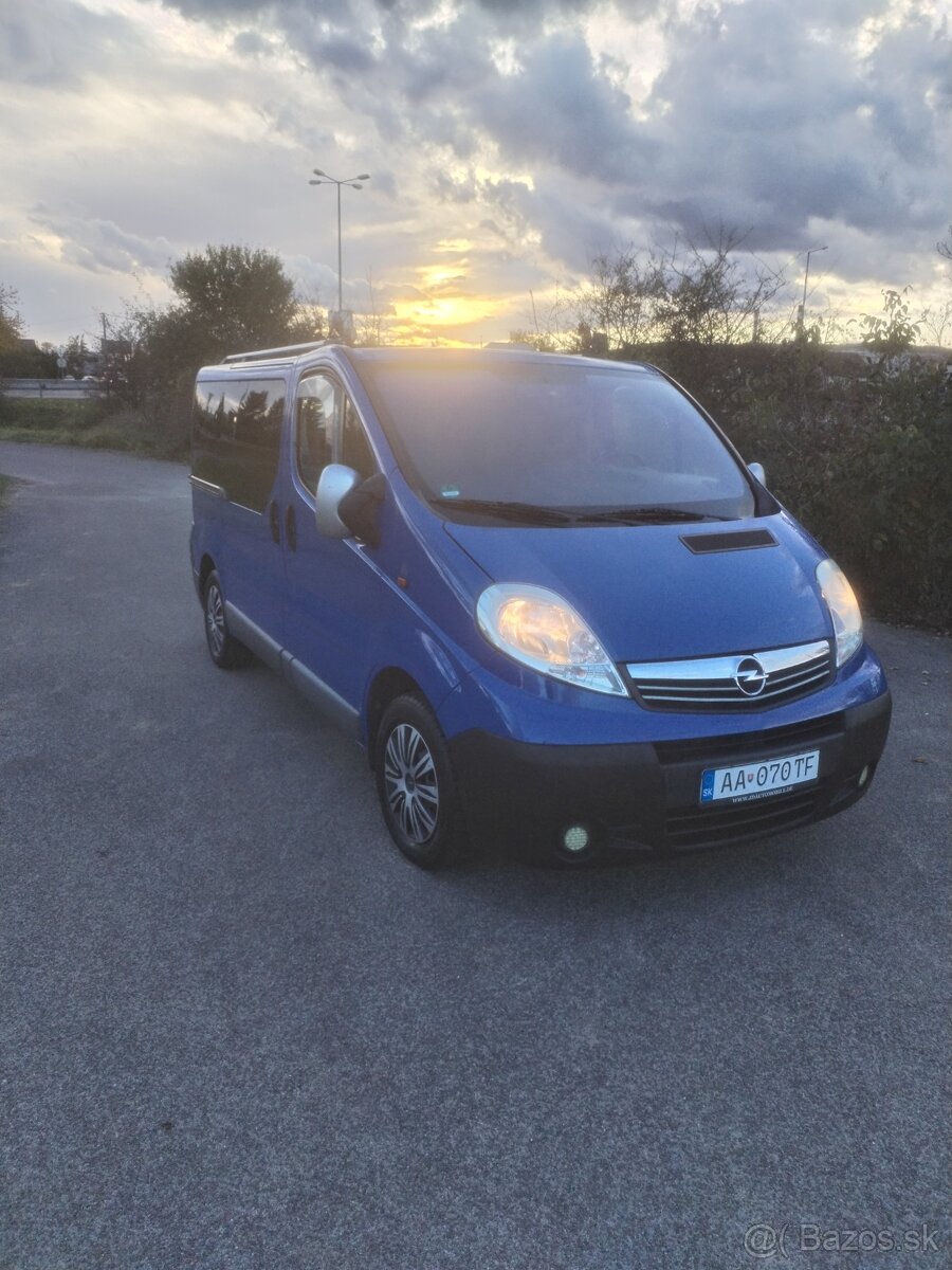 Prenajom Opel Vivaro 9 miestne