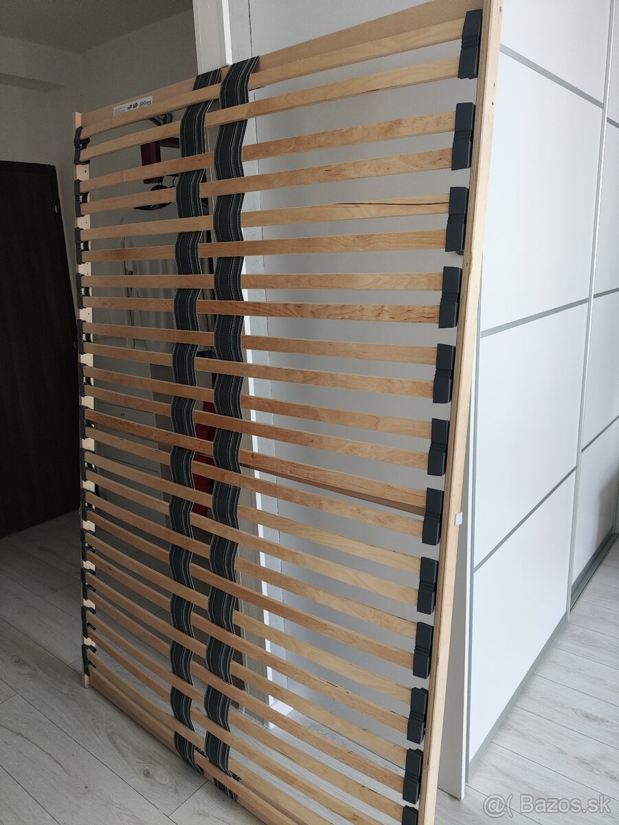 Rošt + posteľ 140x200