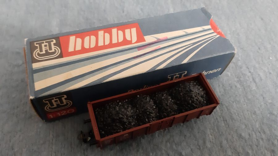 Vláčiky - model otvoreného vozňa Vte/Es s uhlím