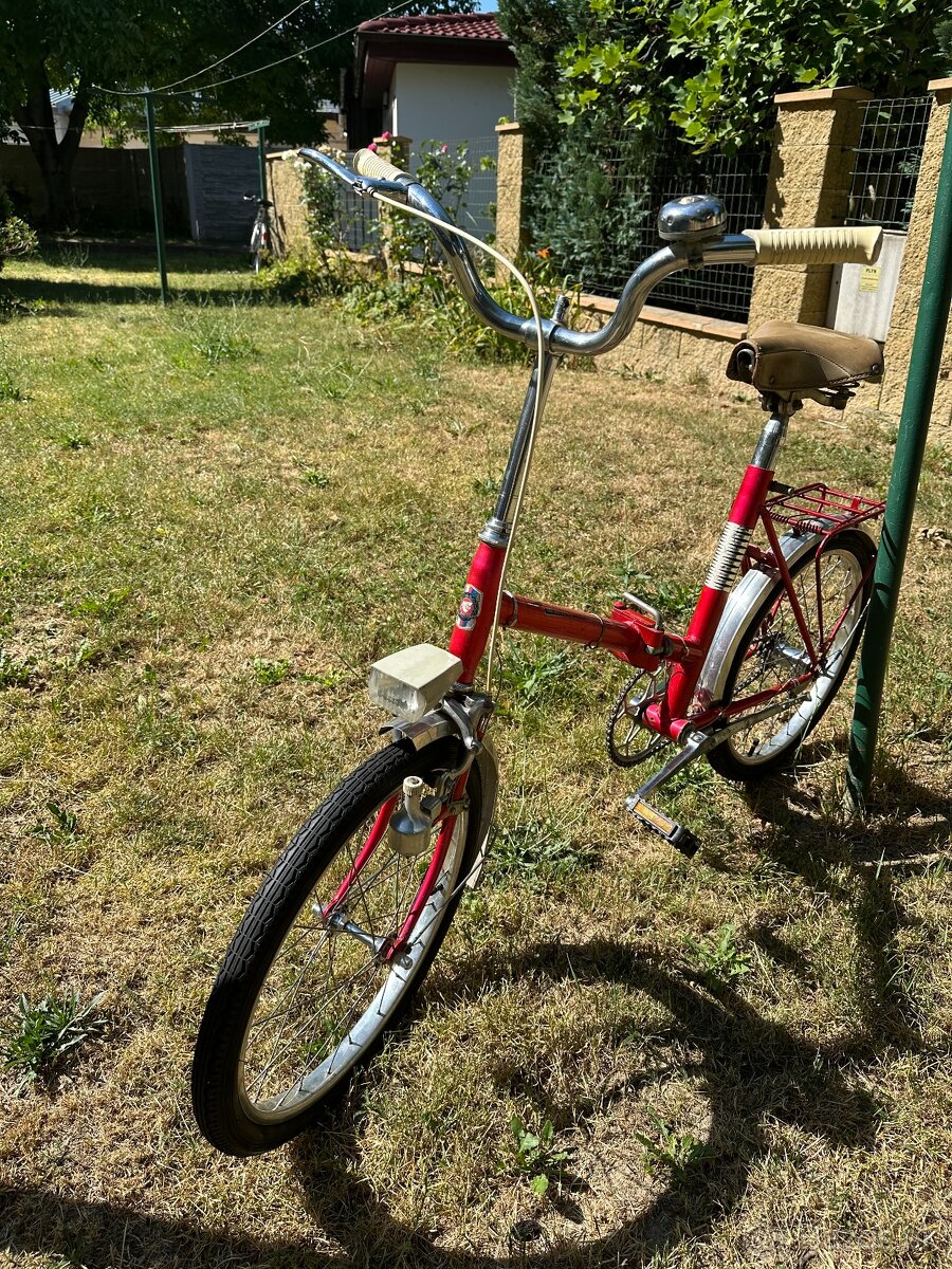 ESKA 20 70 roky skladačka