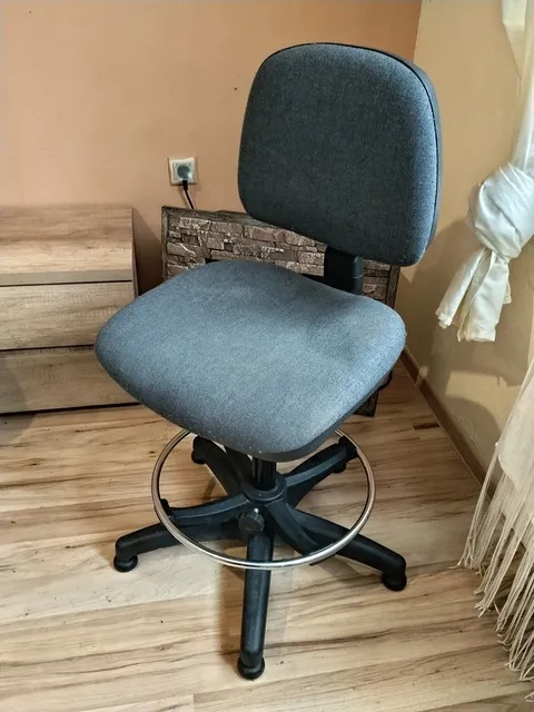 Stolička do kancelárie