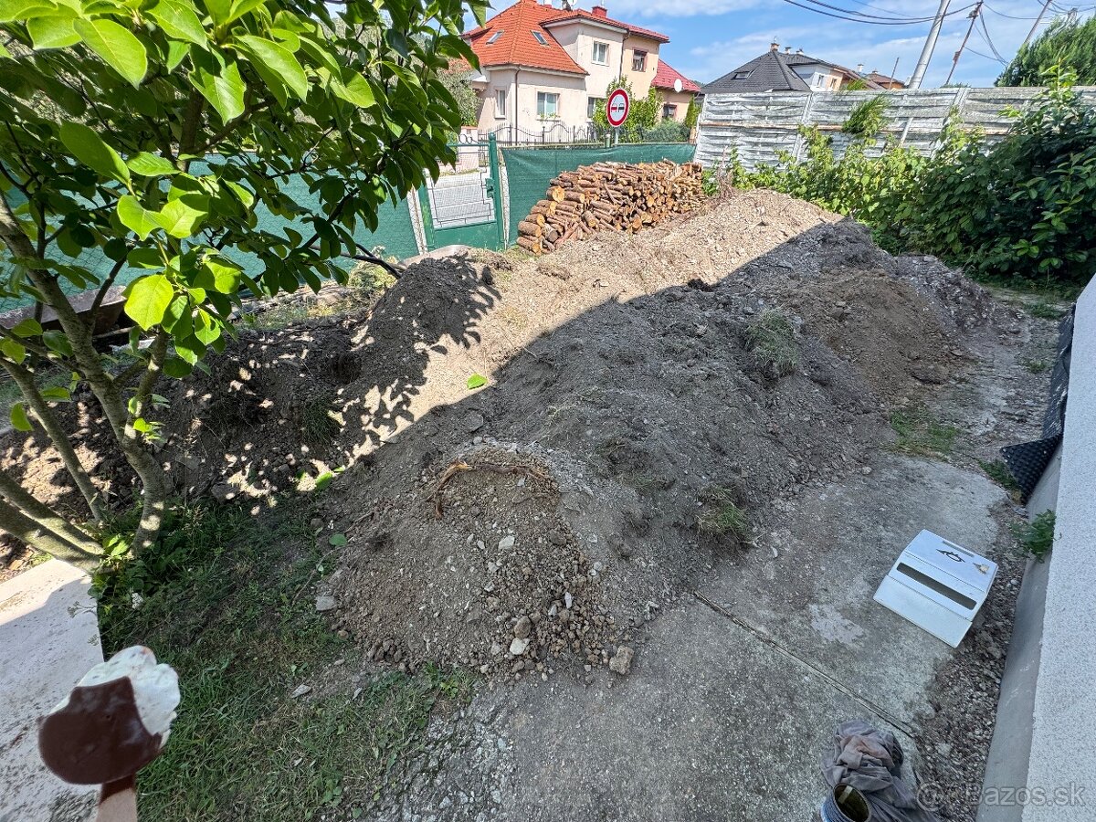 darujem zeminu cca 30ton