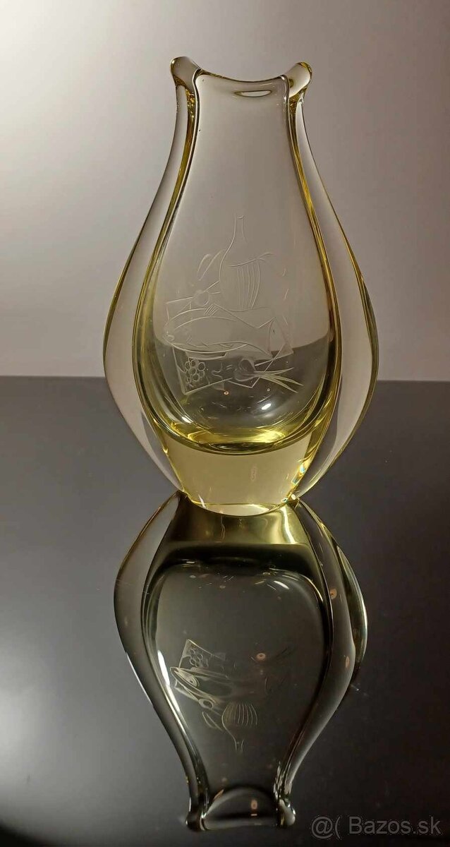 Krásna váza z hutného skla Klinger
