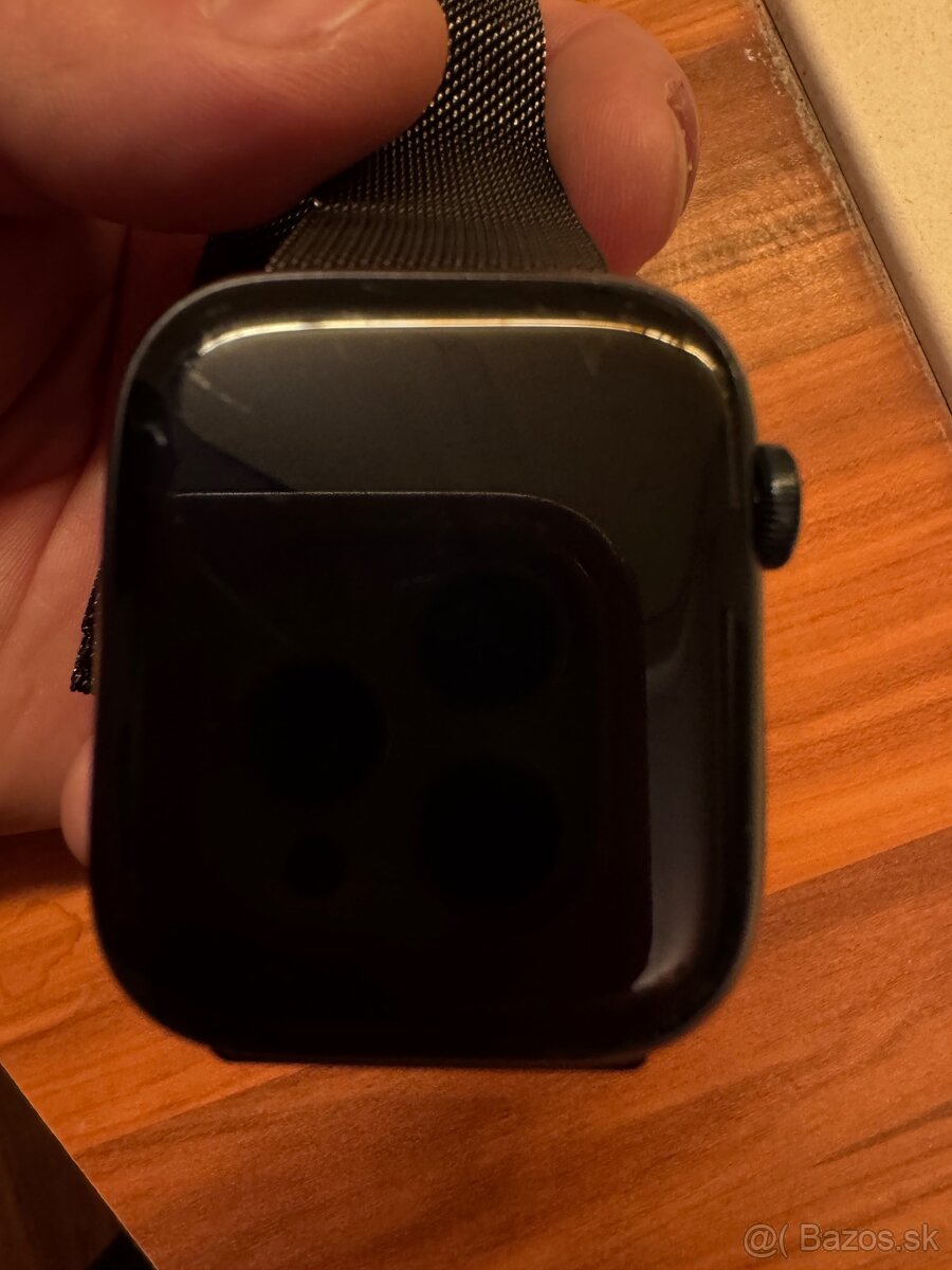 Apple watch 8 45mm nova cena