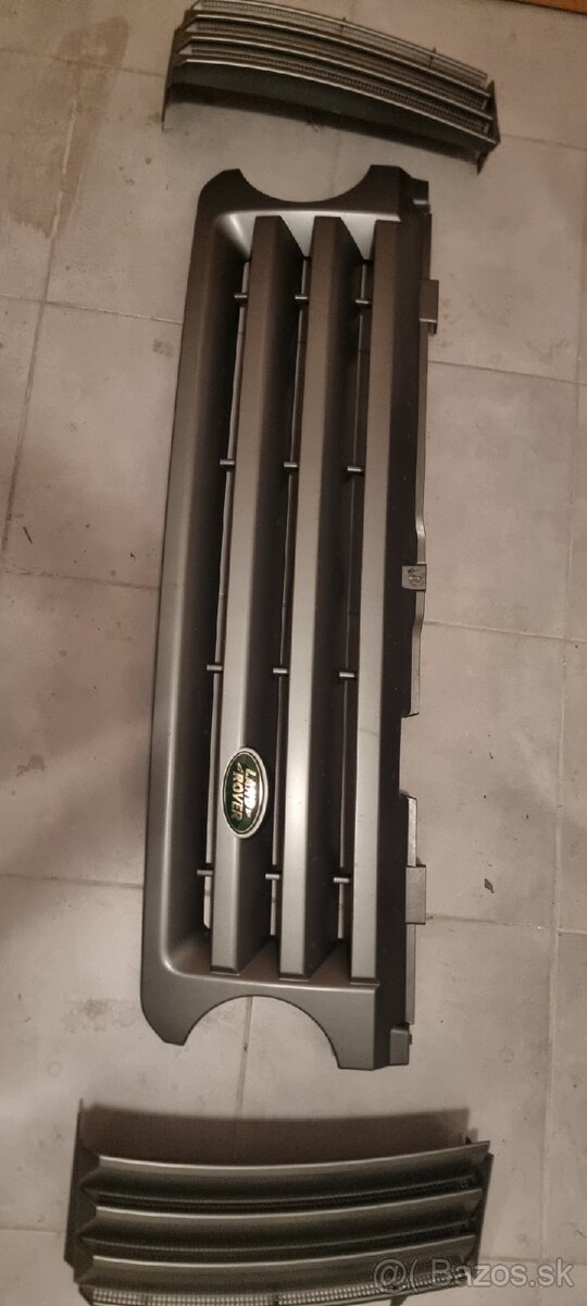 Range Rover maska chladiča
