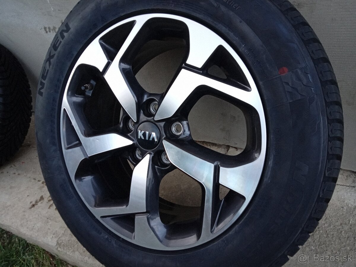 KIA SPORTAGE 17"5x114,3 ...225/60 R17... snímače TPMS