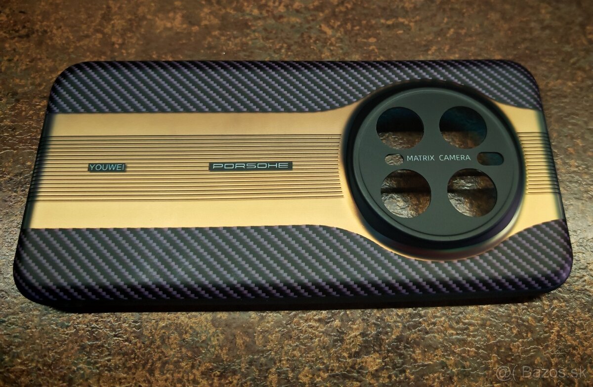 KRÁSNE PÚZDRO PORSCHE DESIGN HONOR MAGIC 7 PRO