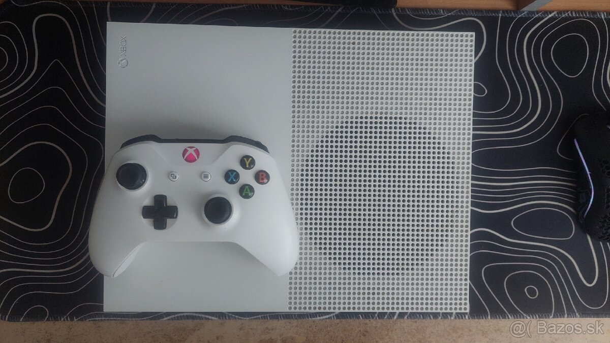 Xbox one S 1TB + ovládač