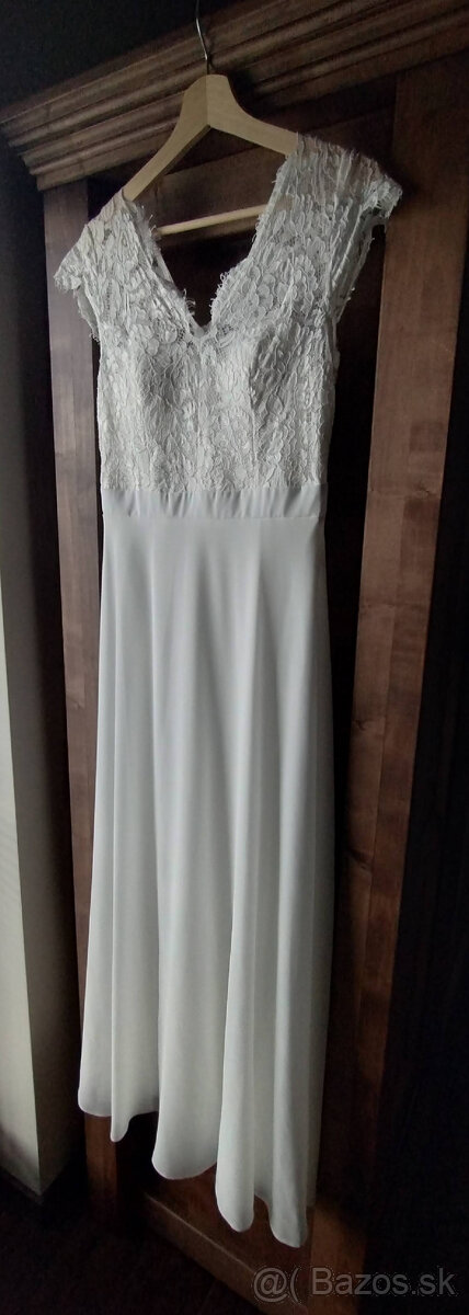 Minimalistické svadobné šaty veľ. 38