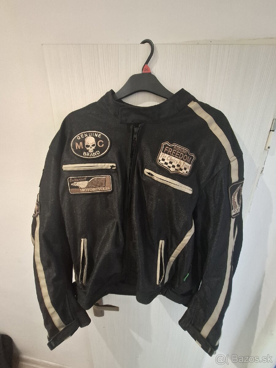 Moto bunda