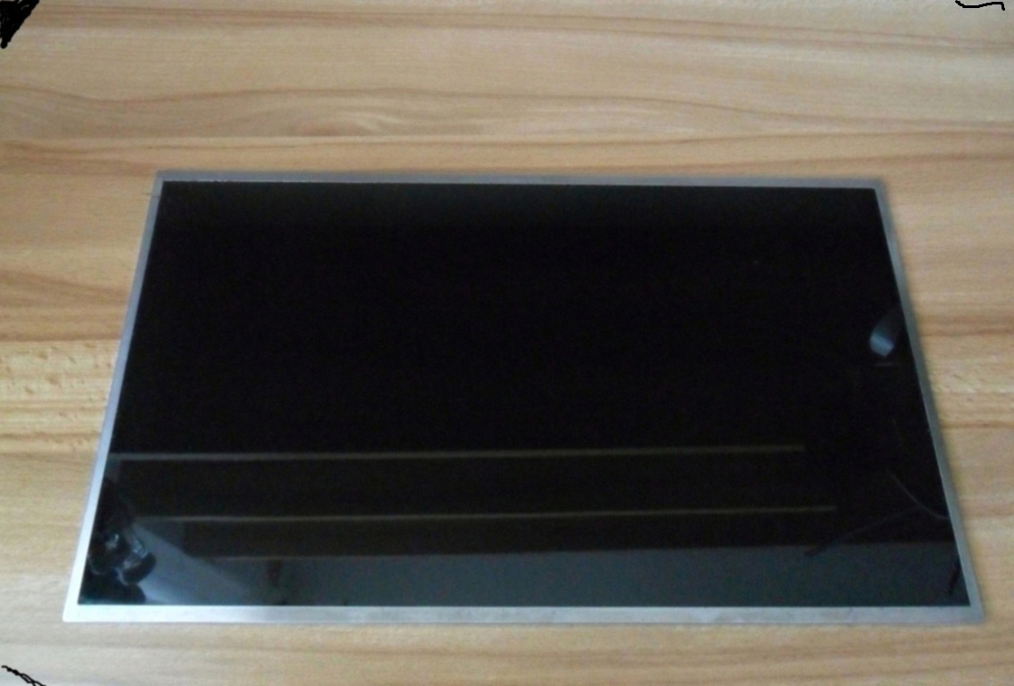 predám 15,6 palcový Led displej , z notebooku Lenovo