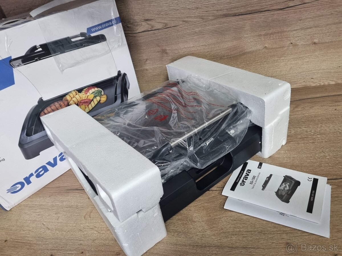 Elektrický gril so skleneným vekom ORAVA