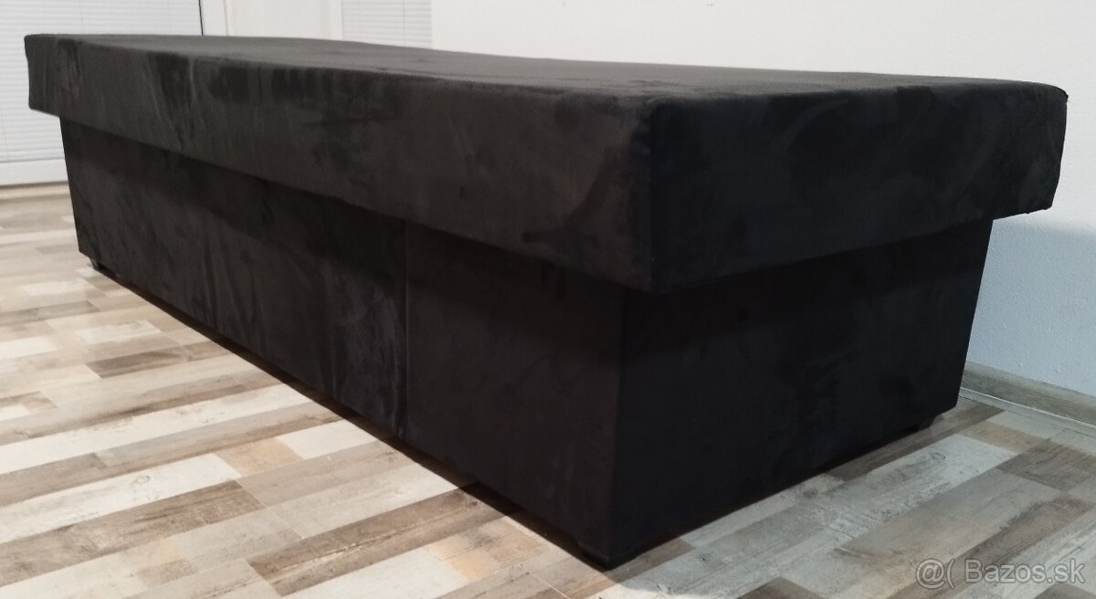 valendy roznych rozmerov