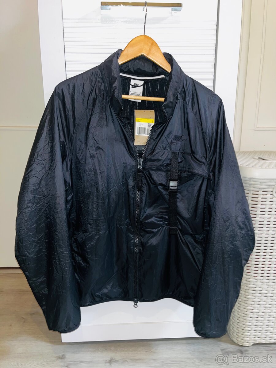 Nike prechodná tenká bunda