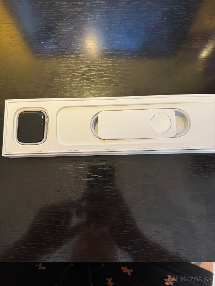 Apple watch series 8 45mm