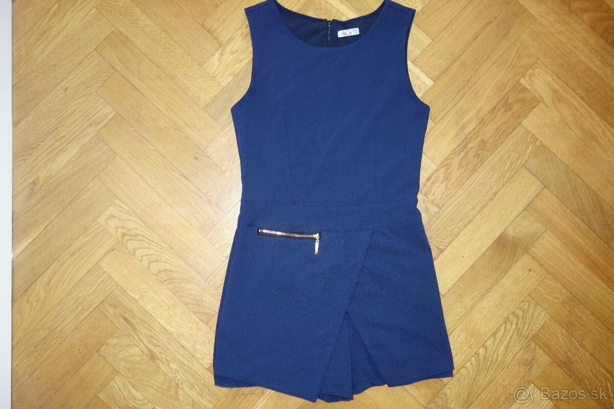 Krátky skort overal veľ. 36