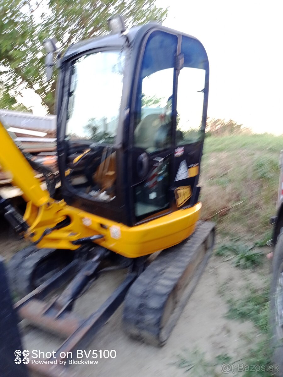 Pásové rýpadlo, báger