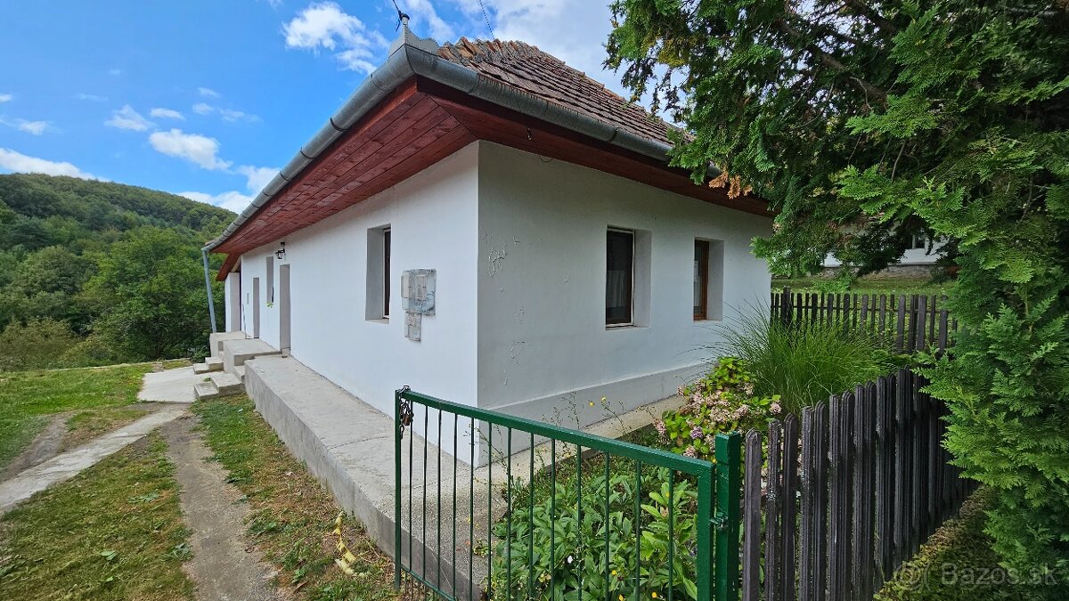 Vágáshuta - dva domy na jednom pozemku, panoramatický výhľad