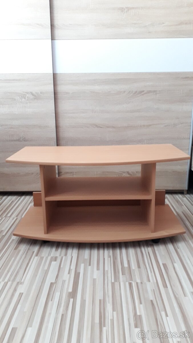 TV stolík