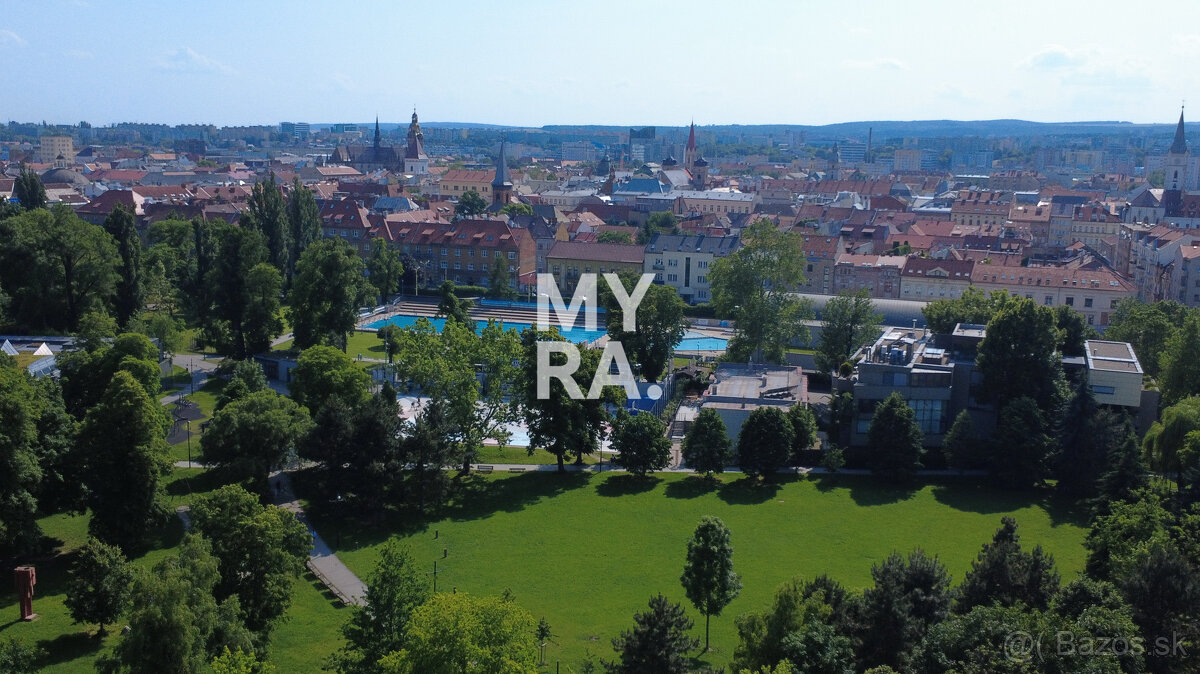 4 izbový byt 140 m² + terasa 30 m² + garážové státie pri Mes